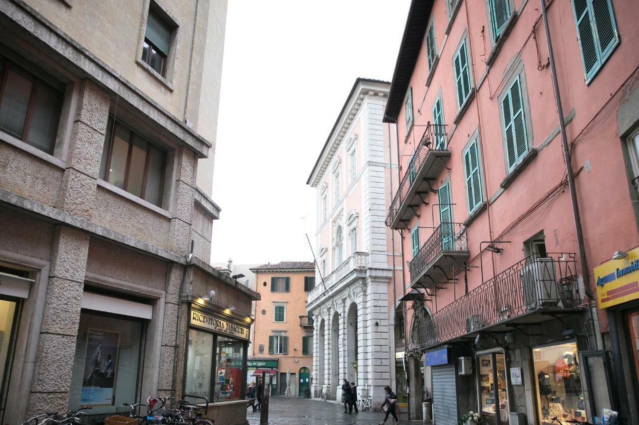 Pampurio Apartamento Pisa Exterior foto